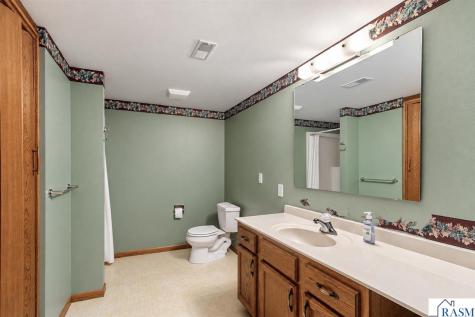 1327 S German Street New Ulm MN 56073