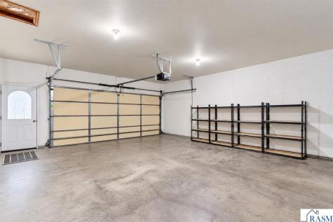1327 S German Street New Ulm MN 56073