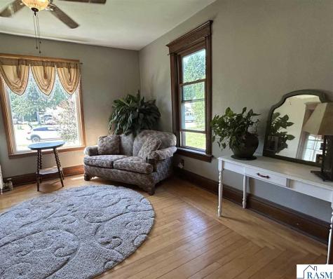 108 W Allyn Street Janesville MN 56048