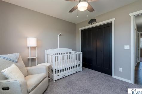1906 Rock Ridge Lane St. Peter MN 56082