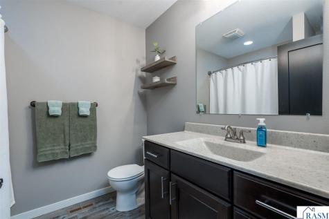 1906 Rock Ridge Lane St. Peter MN 56082