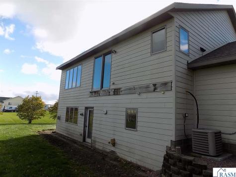 559 E 11th Street Gibbon MN 55335