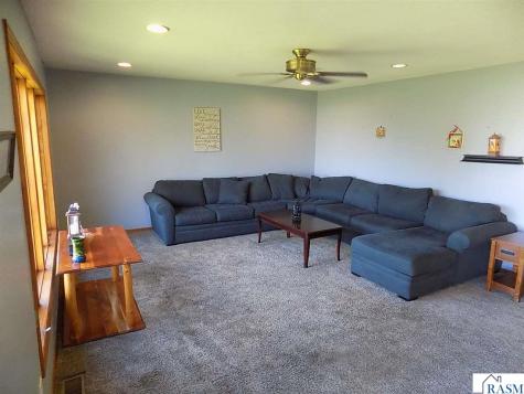 559 E 11th Street Gibbon MN 55335