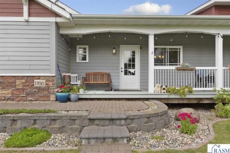 1700 Wood Duck Street St. Peter MN 56082