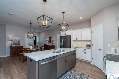 3118 Prairie Rose Drive Mankato MN 56001