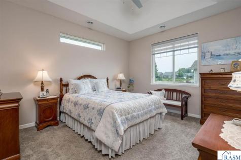 3118 Prairie Rose Drive Mankato MN 56001