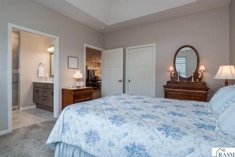 3118 Prairie Rose Drive Mankato MN 56001