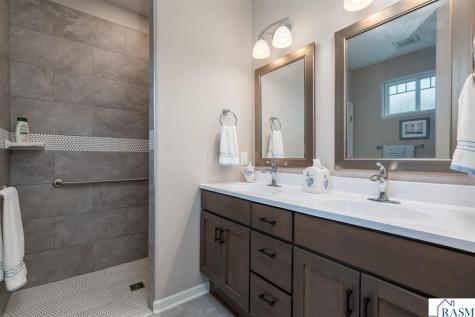 3118 Prairie Rose Drive Mankato MN 56001