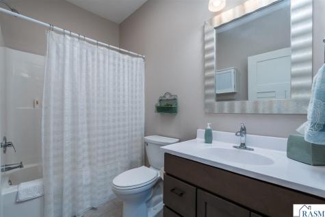 3118 Prairie Rose Drive Mankato MN 56001