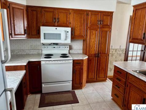 7012 Damar Estates St. Peter MN 56082