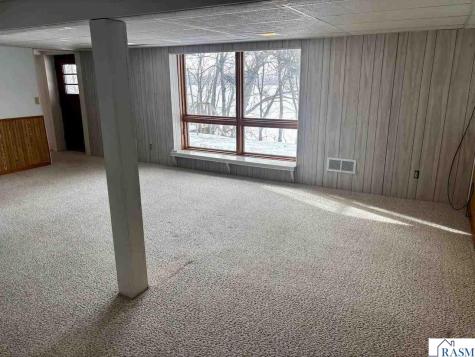 7012 Damar Estates St. Peter MN 56082