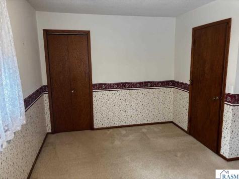 7012 Damar Estates St. Peter MN 56082