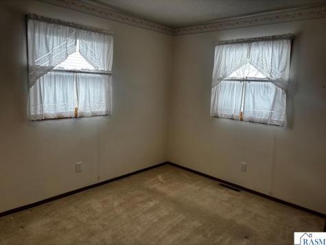 7012 Damar Estates St. Peter MN 56082