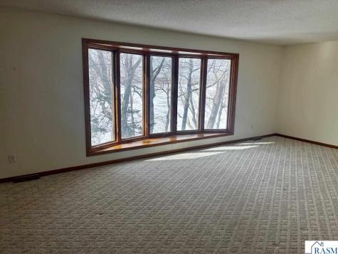 7012 Damar Estates St. Peter MN 56082