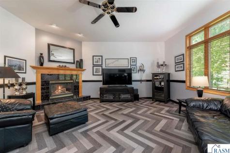 2153 Peregrine Lane North Mankato MN 56003