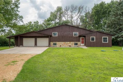 56977 142nd Street Mapleton MN 56065