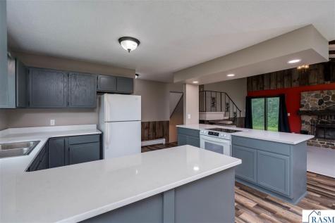 56977 142nd Street Mapleton MN 56065