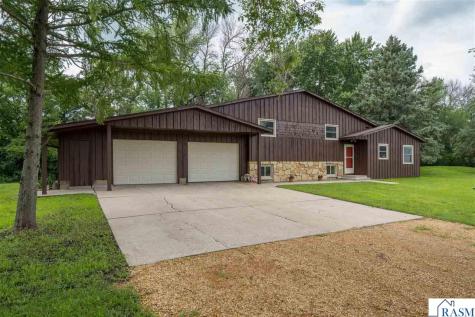 56977 142nd Street Mapleton MN 56065