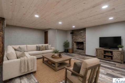 56977 142nd Street Mapleton MN 56065