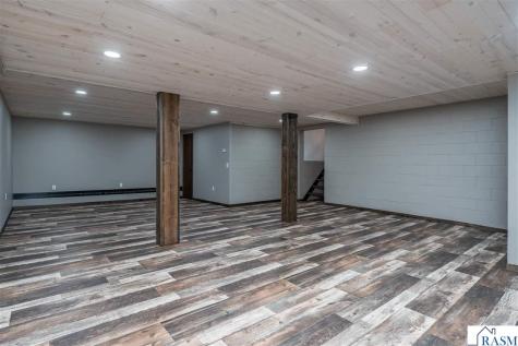 56977 142nd Street Mapleton MN 56065
