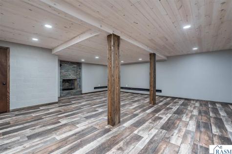 56977 142nd Street Mapleton MN 56065