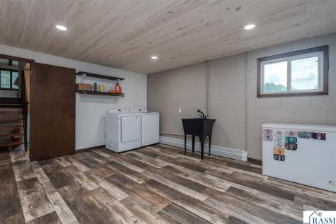 56977 142nd Street Mapleton MN 56065