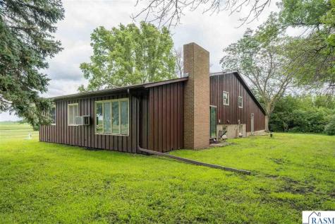 56977 142nd Street Mapleton MN 56065