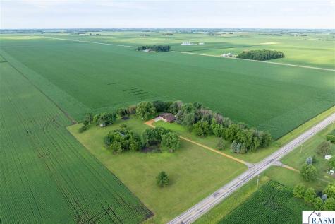 56977 142nd Street Mapleton MN 56065