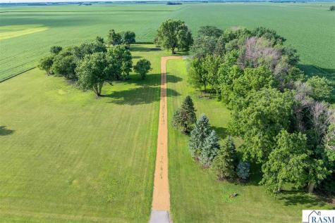 56977 142nd Street Mapleton MN 56065