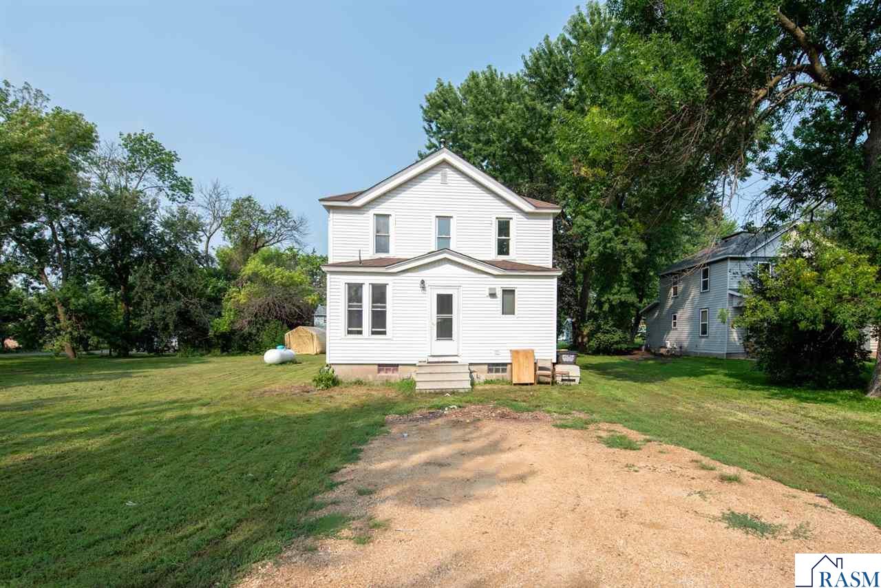 318 2nd Avenue Pemberton MN 56078