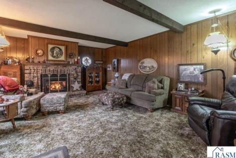 84777 State Highway 60 Madelia MN 56062