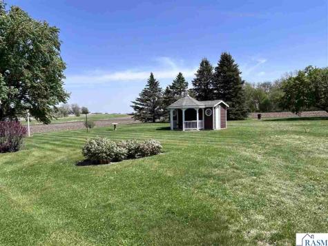 84777 State Highway 60 Madelia MN 56062