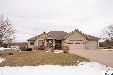 610 E Rolling Hills Drive Le Center MN 56057