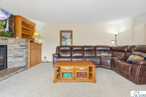 219 SE 5th Street Madelia MN 56062
