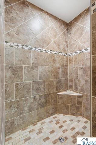 219 SE 5th Street Madelia MN 56062