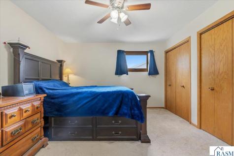219 SE 5th Street Madelia MN 56062