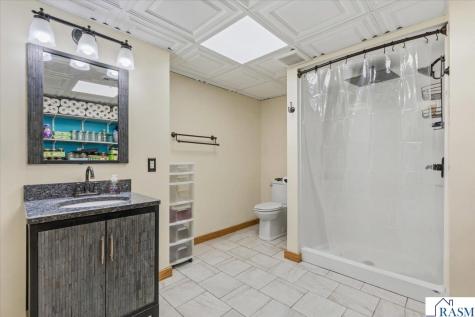 219 SE 5th Street Madelia MN 56062