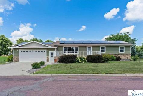 219 SE 5th Street Madelia MN 56062