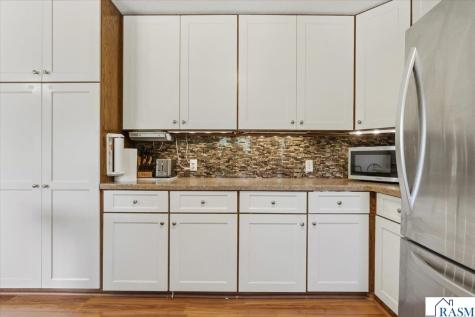 219 SE 5th Street Madelia MN 56062
