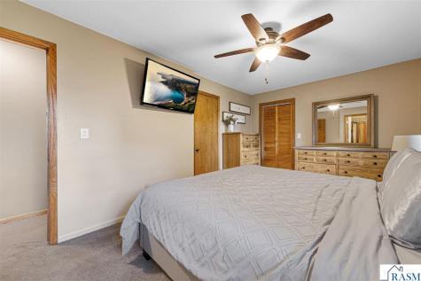 101 Marquette Avenue North Mankato MN 56003
