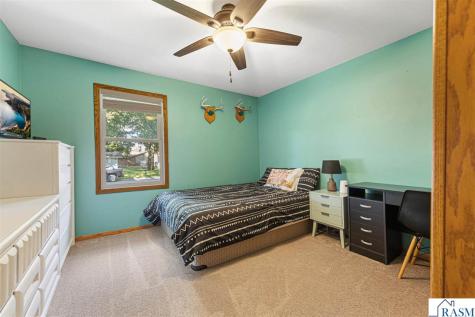 101 Marquette Avenue North Mankato MN 56003