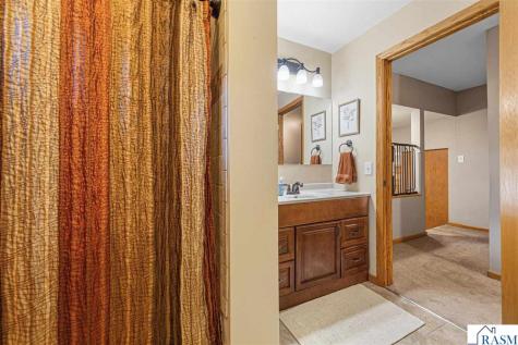 101 Marquette Avenue North Mankato MN 56003