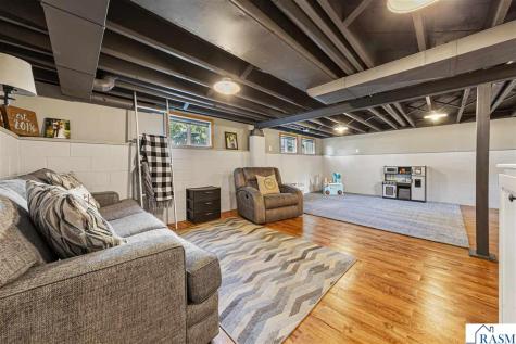 101 Marquette Avenue North Mankato MN 56003