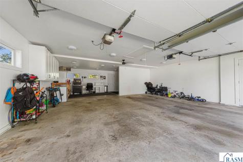 101 Marquette Avenue North Mankato MN 56003