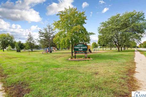 101 Marquette Avenue North Mankato MN 56003