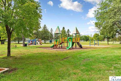 101 Marquette Avenue North Mankato MN 56003