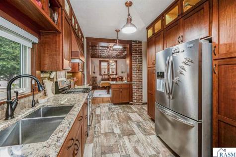 338 E Cleveland Avenue Winnebago MN 56098
