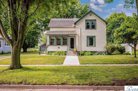 338 E Cleveland Avenue Winnebago MN 56098