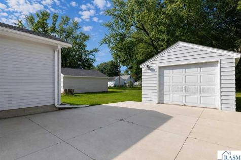1424 Fair Street Mankato MN 56000-1
