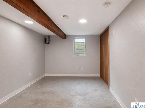 1424 Fair Street Mankato MN 56000-1